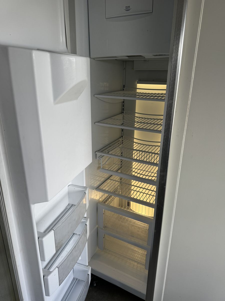 Main image 2