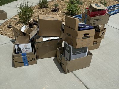 FREE MOVING BOXES