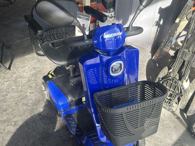 4-wheel Mobility scooter