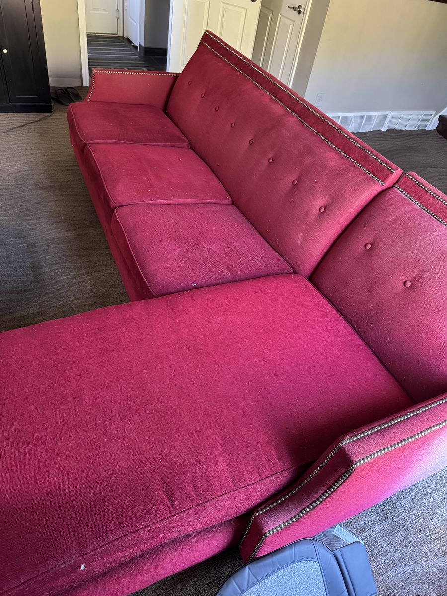 Bernhardt couch and chase lounger.