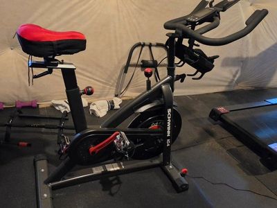 Schwinn IC4 Indoor Cycling Bike