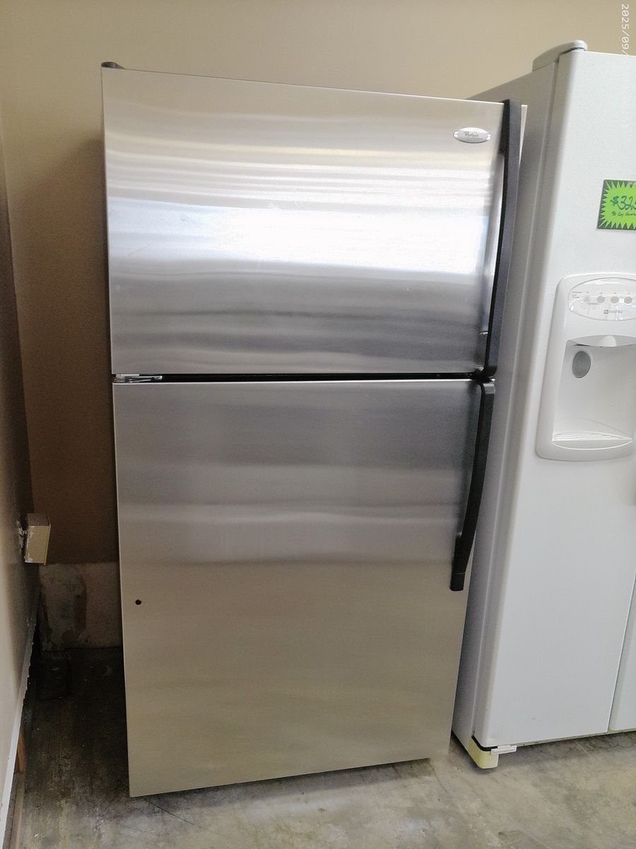 Whirlpool Stainless Steel Top Freezer Refrigerator~90 Day guarantee