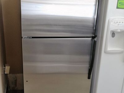 20 cf Whirlpool Stainless Steel Top Freezer Refrigerator~90 Day guarantee