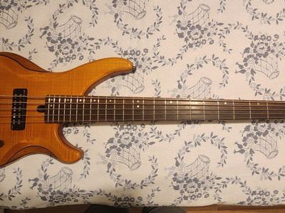 Yamaha TRBX605FM Bass