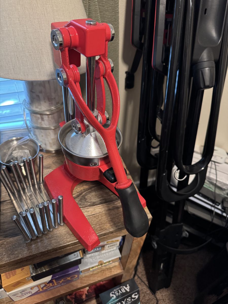 Eurolux Ultra-Premium Cast Iron Juicer