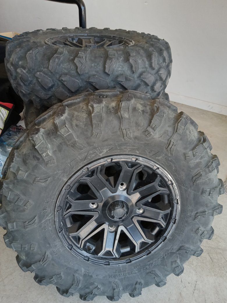 UTV Wheels & Tires