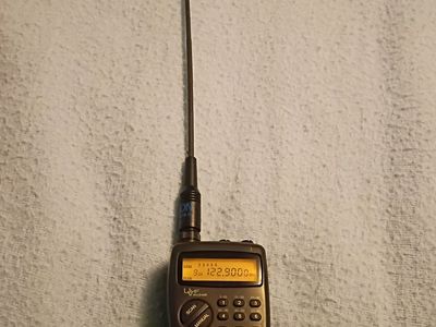 Radio Shack Pro 29 handheld scanner