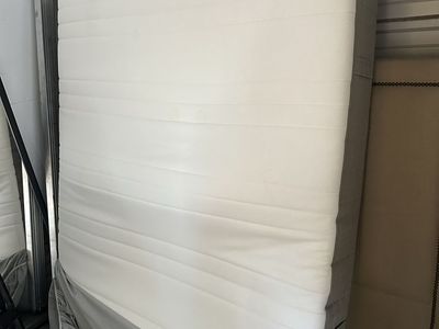 Queen Size IKEA HAUGESUND Mattress