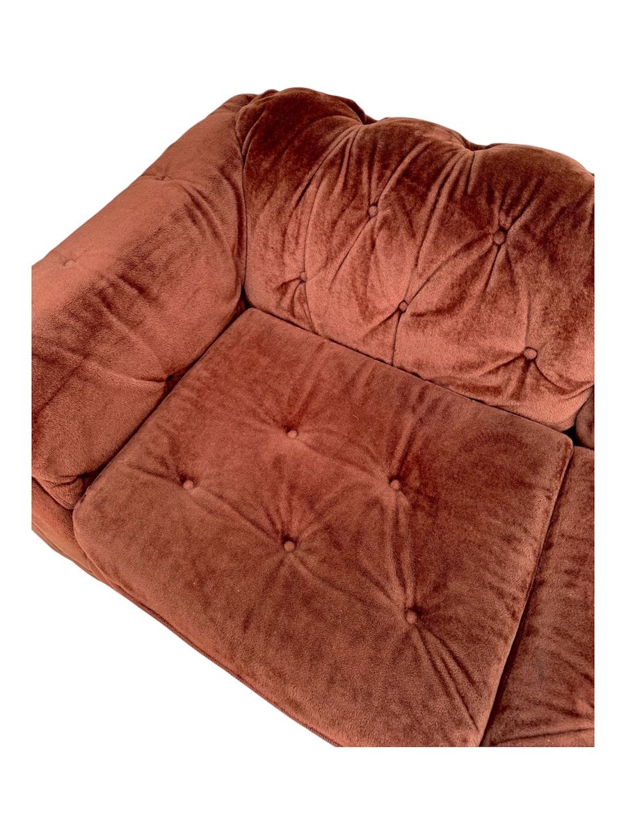 Main image 6