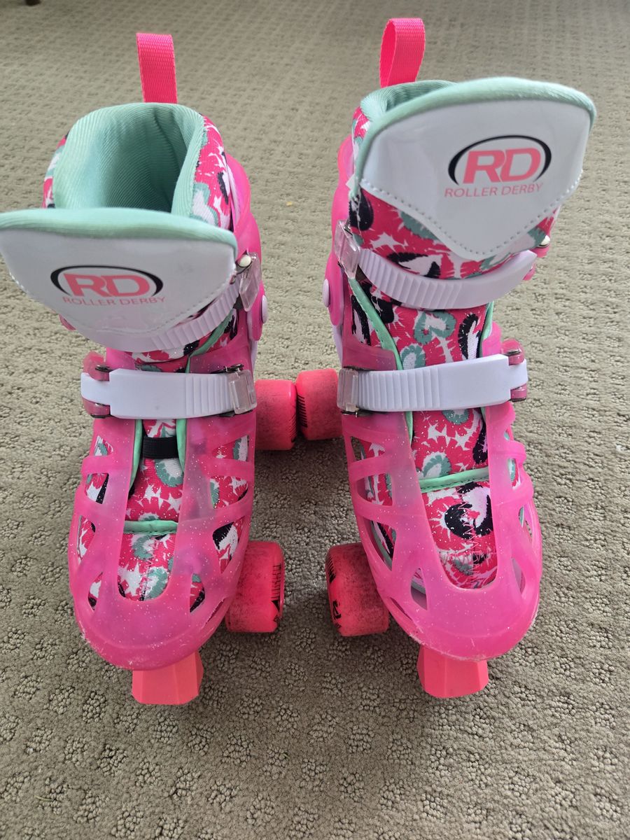 Roller Derby Trac Star Adjustable Skates for Kids