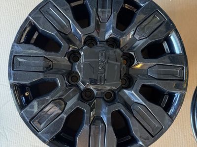 GMC/Chevy Denali 18 Wheels 8x180