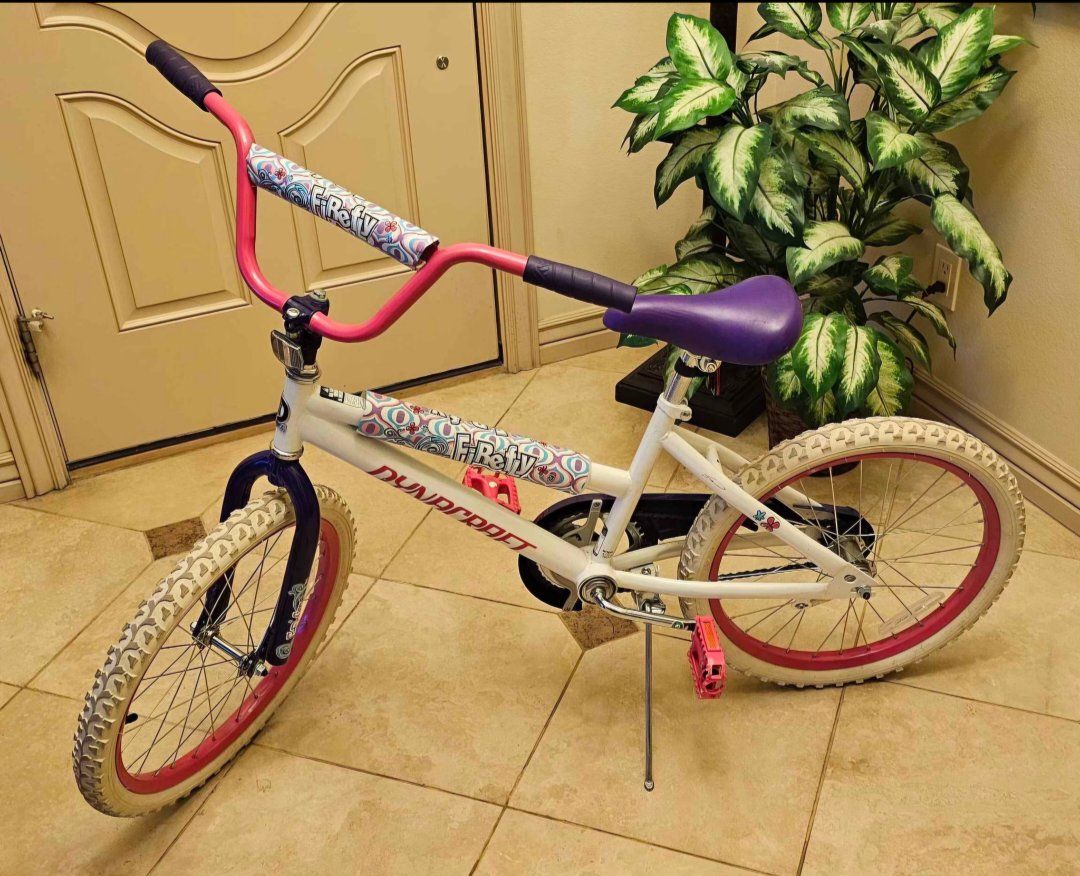 Dynacraft FGR WHT Girls' BMX Bike - Pink/Purple/White - Excellent Condition 20"