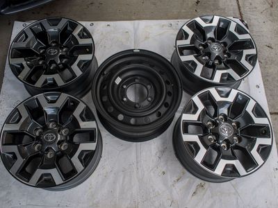 Toyota Tacoma Wheels with Spare and Lug Nuts