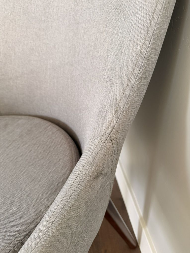 Main image 7