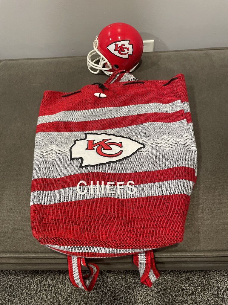 Kansas City Chiefs Mini Helmet And Knapsack