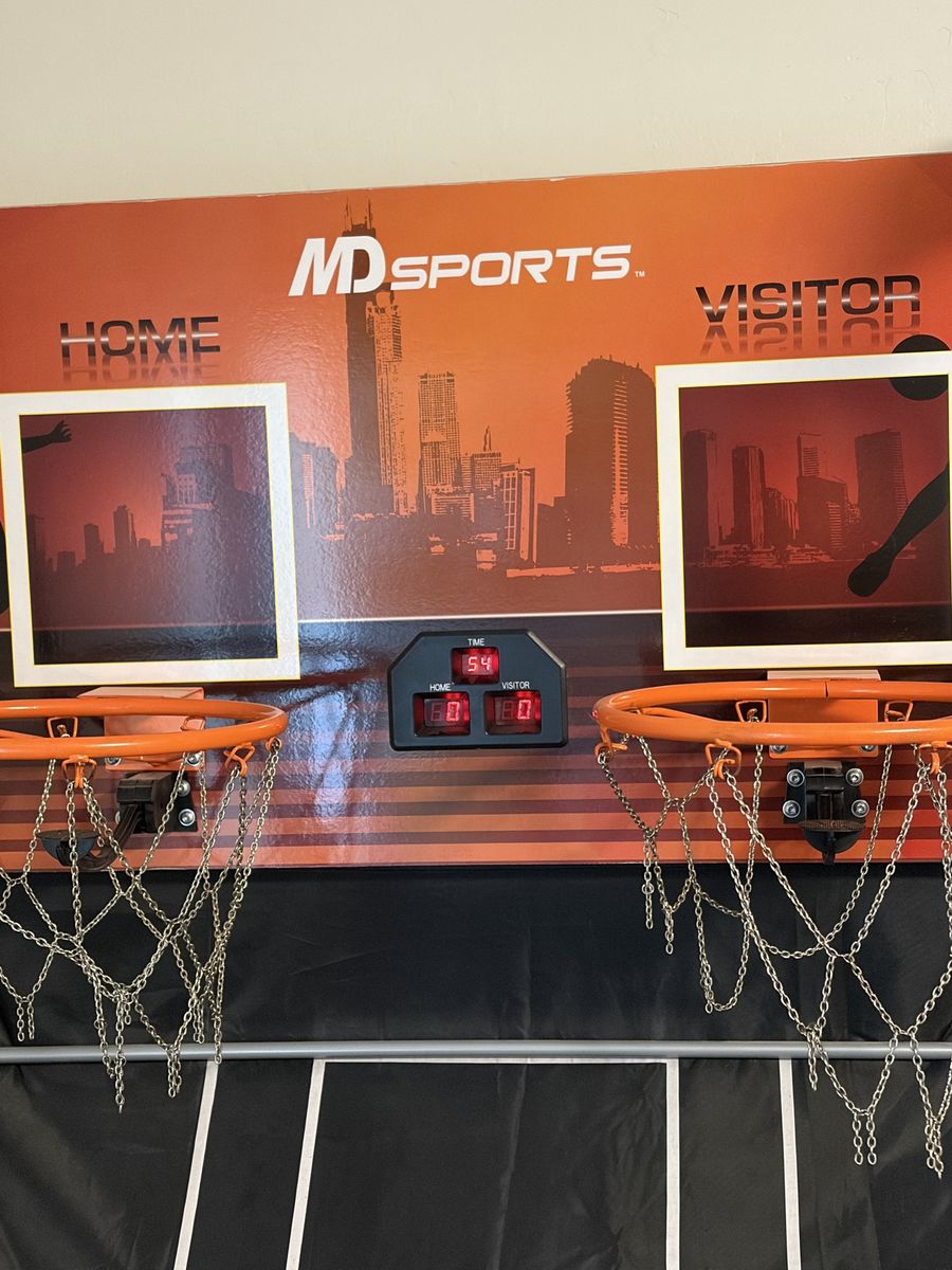 Basketball arcade pop-a-shot