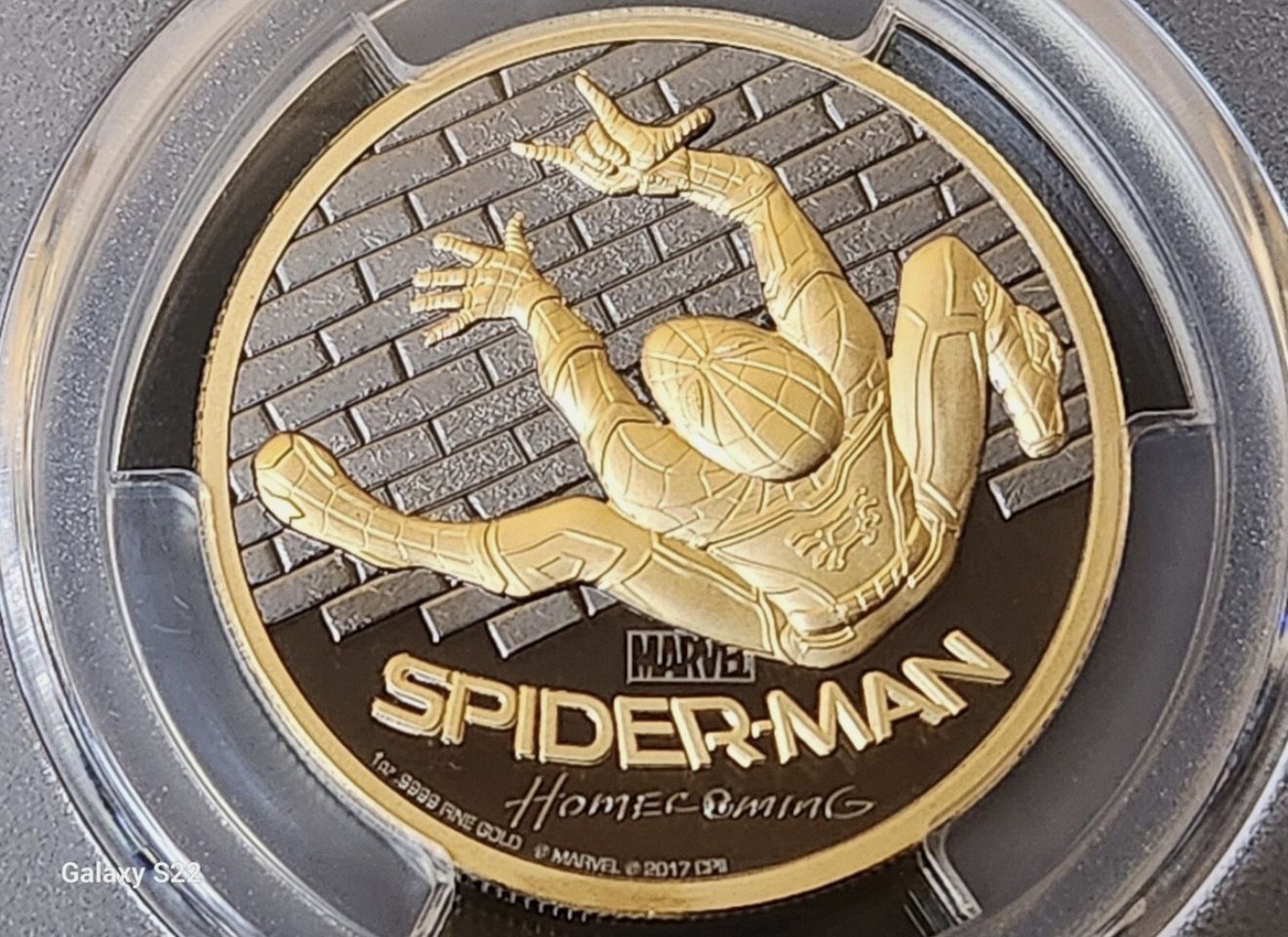 RARE .999 spiderman super collectible Gold coin