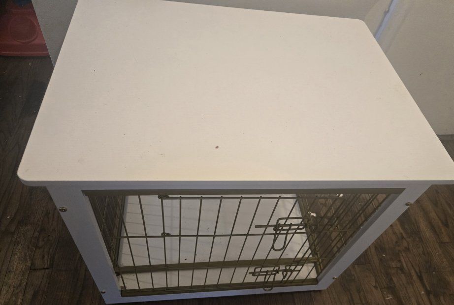 Main image 3
