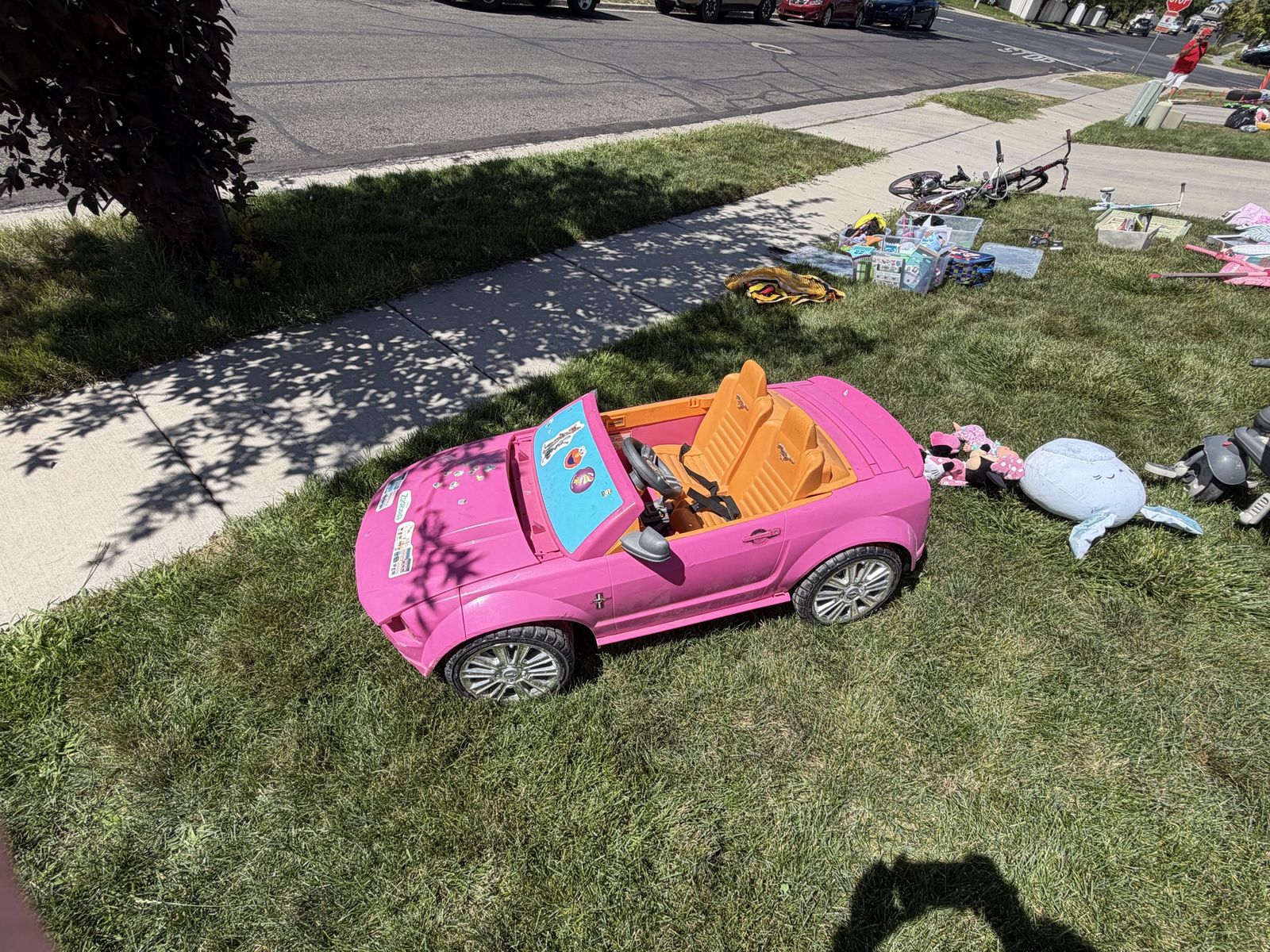 Girls power wheels mustang