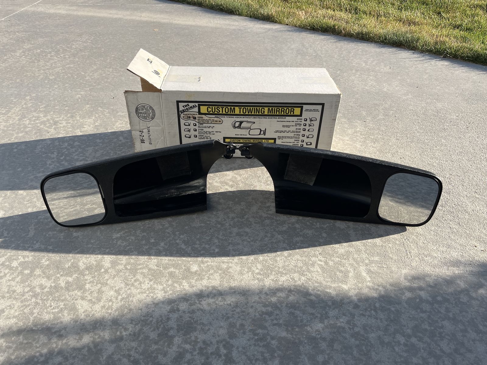 Custom towing extension mirrors