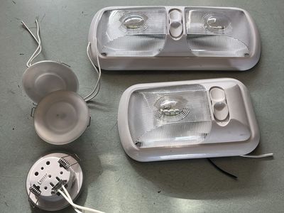 12 v RV lights