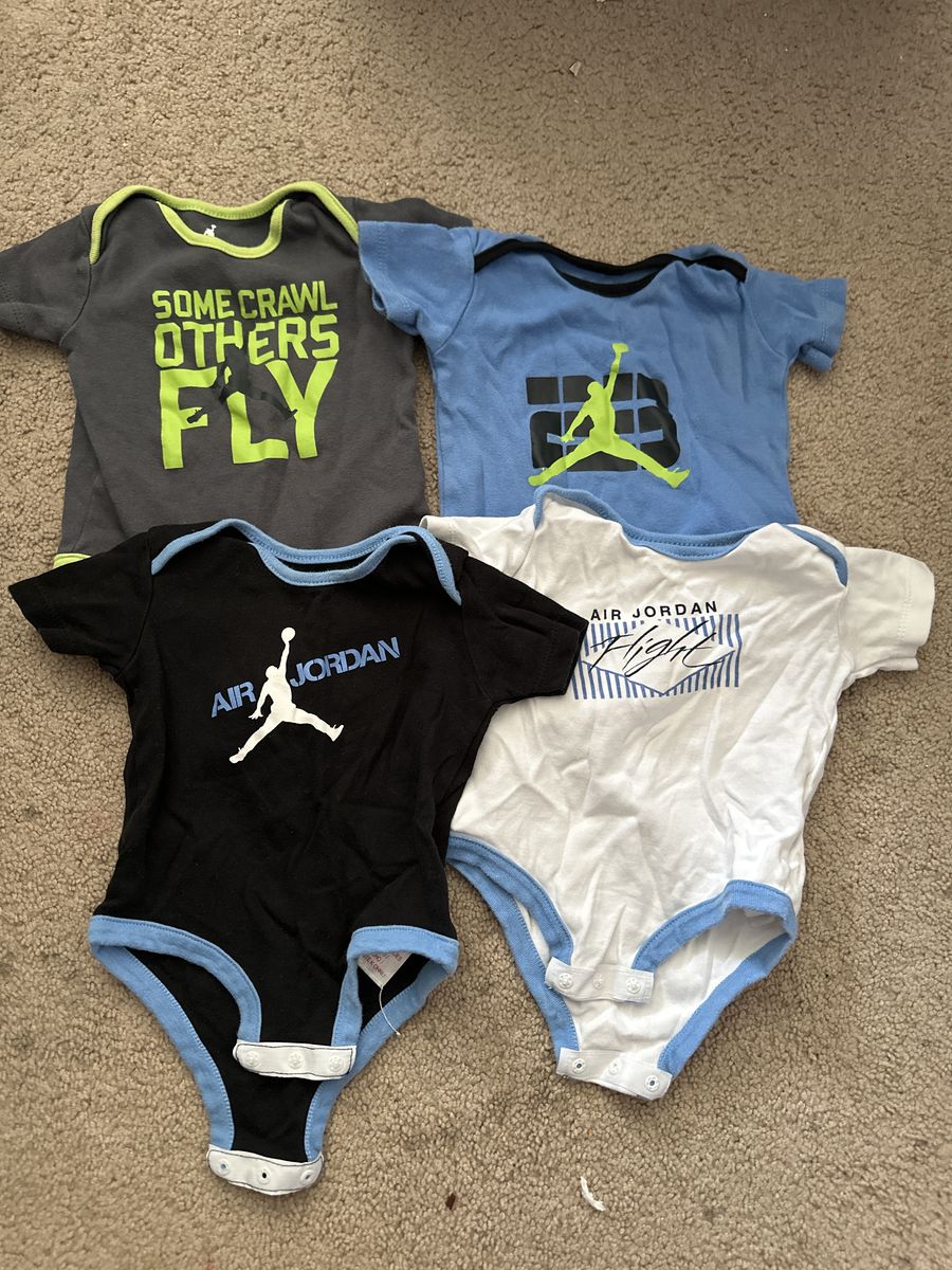 Air Jordan Onesies 3-6 Mo