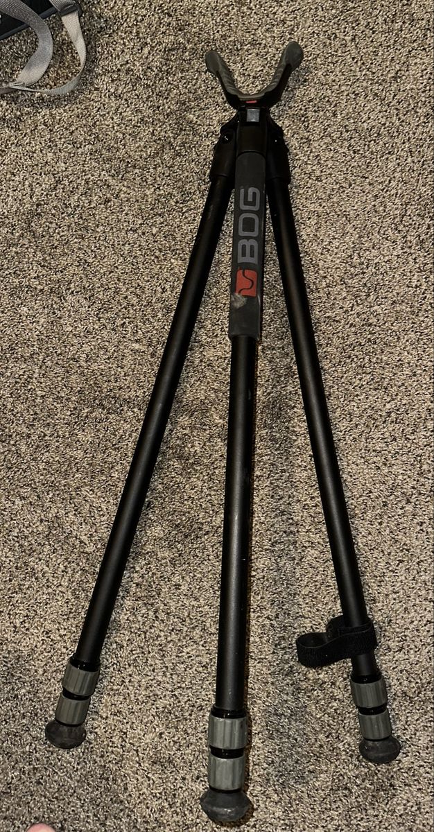 Shooting tripod