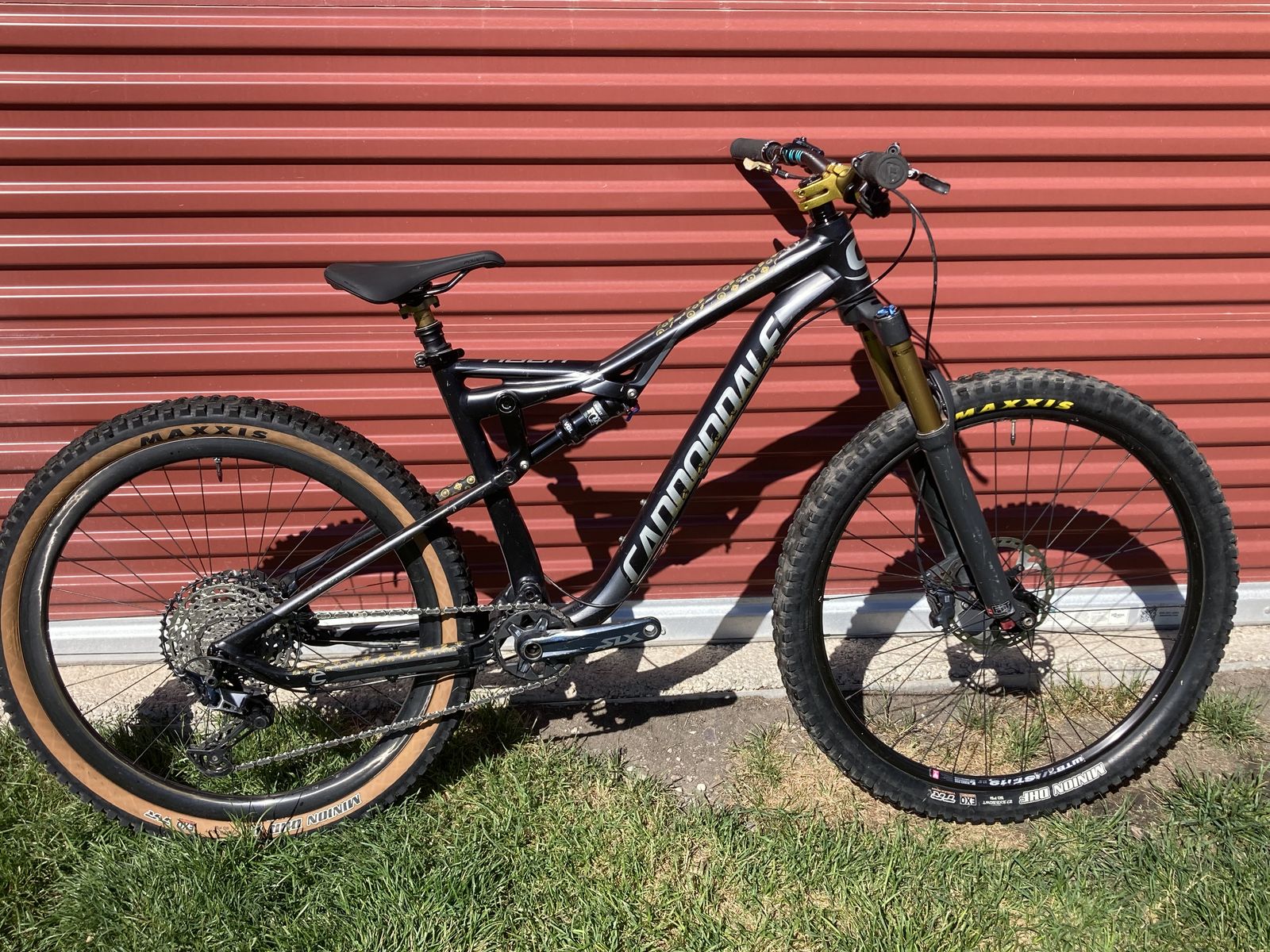 Medium 2017 Cannondale Habit 12 Speed
