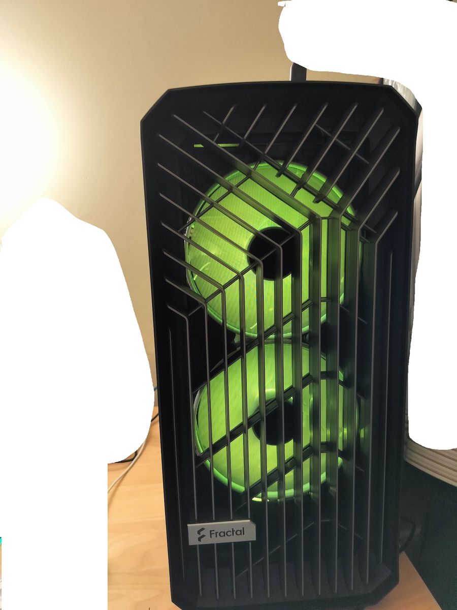 Fractal Torrent ARGB case, Razer Huntsman V3 Pro TKL 8Khz keyboard, Corsair Scimitar Elite Wireless SE mouse