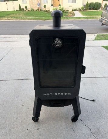 Pit Boss Pro Series Vertical Pellet Smoker