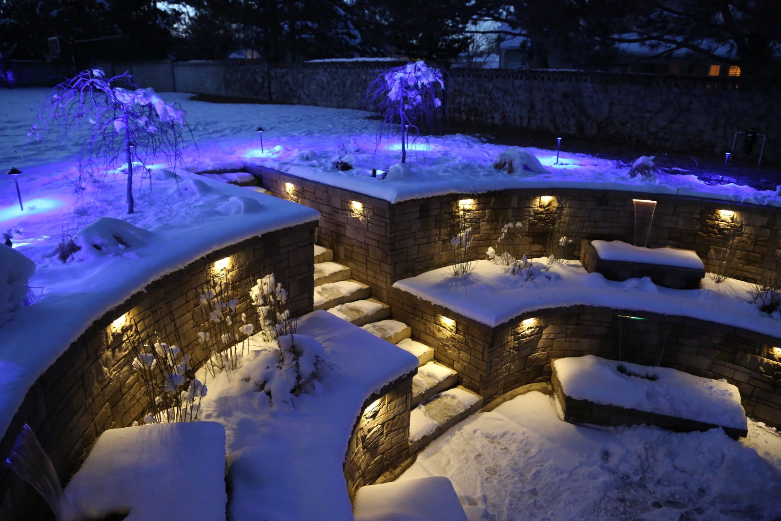 Custom Landscaping Design | Outdoor Living Spaces | Sprinkler Systems | Fire Pits | Luxury Yards