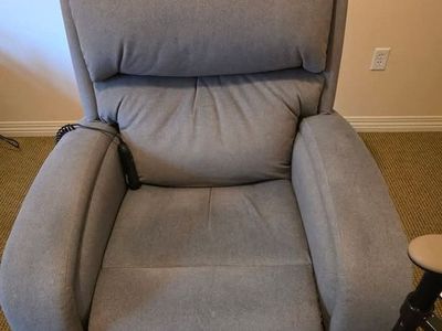 Twilight EZ Sleeper 5-Motor Lift Chair w/ Rotating Table, Gray, Used