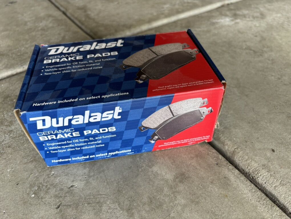 NEW Duralast Break Pads