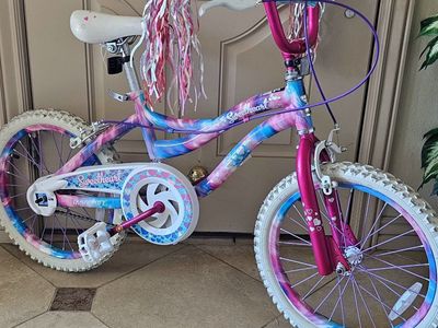 18" Girl's Bicycle Dynacraft Sweetheart