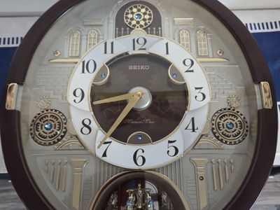 SEIKO Melodies inMotion Clock with Swarovski Crystalswith30 HiFi Melodies 'openbox