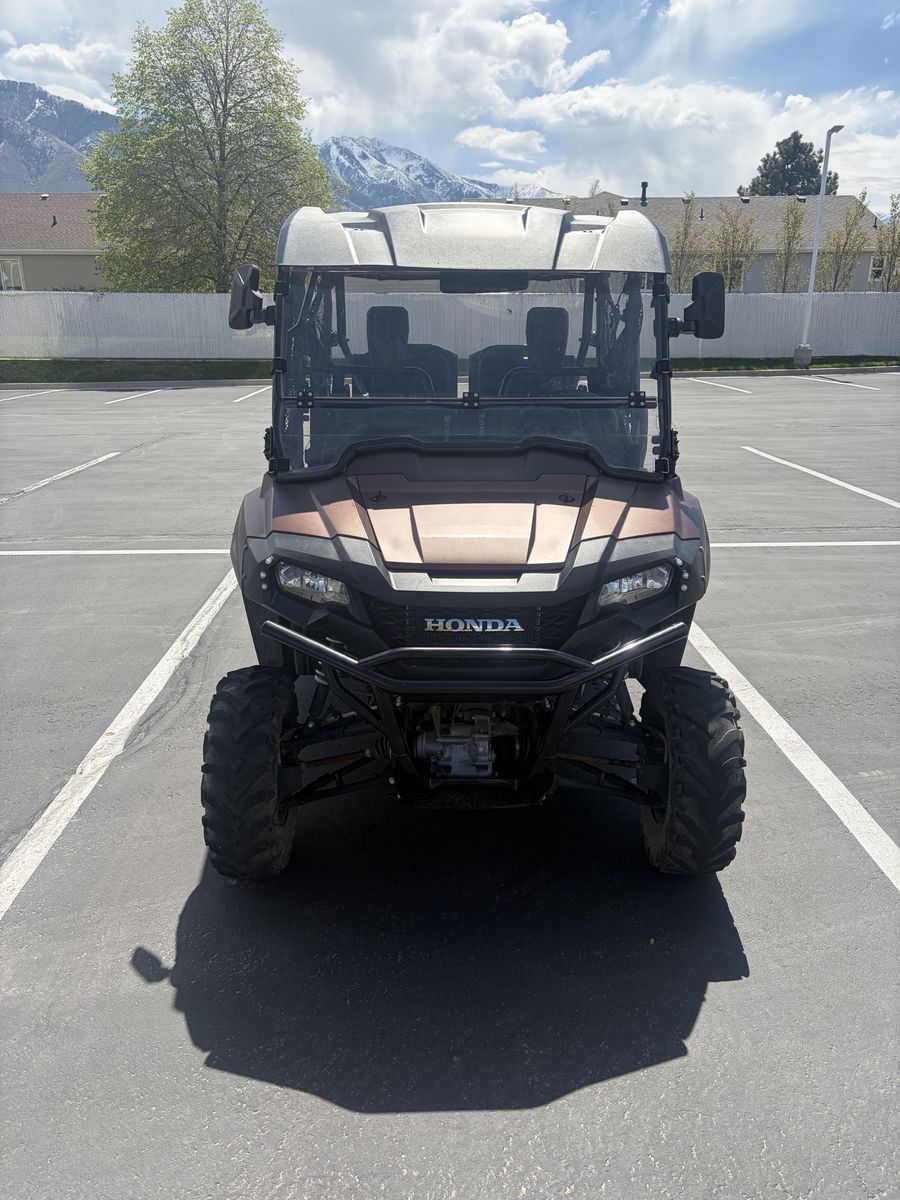 2021 Honda Pioneer 700-4 Deluxe
