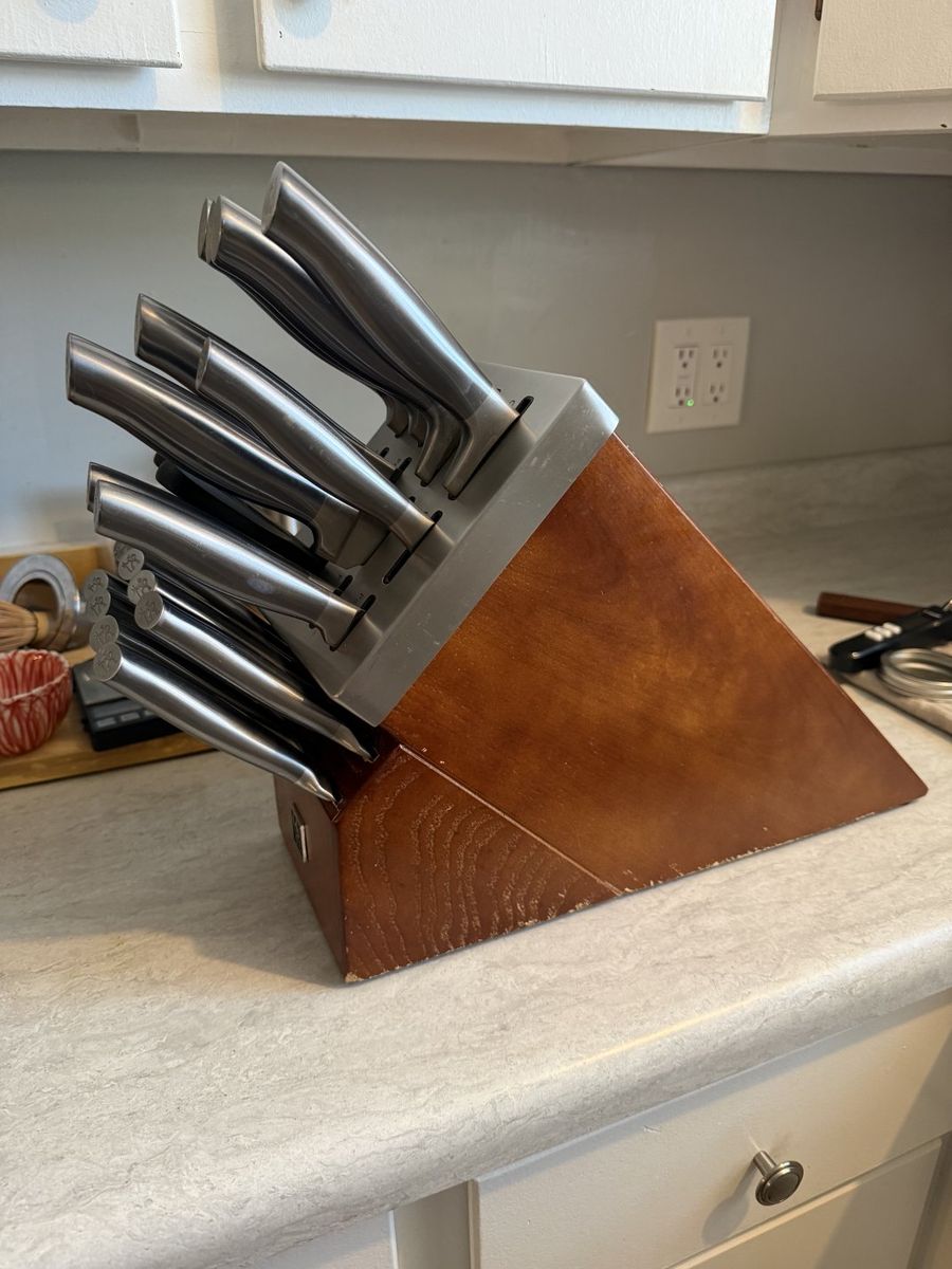Henckel's 20-pc Knife Block Set
