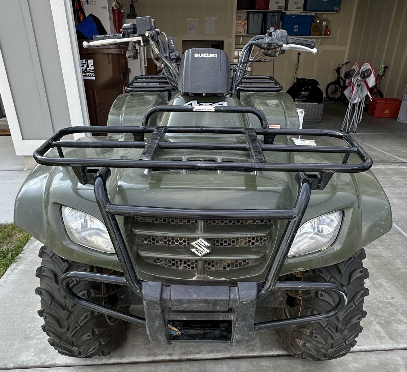 Main image 3
