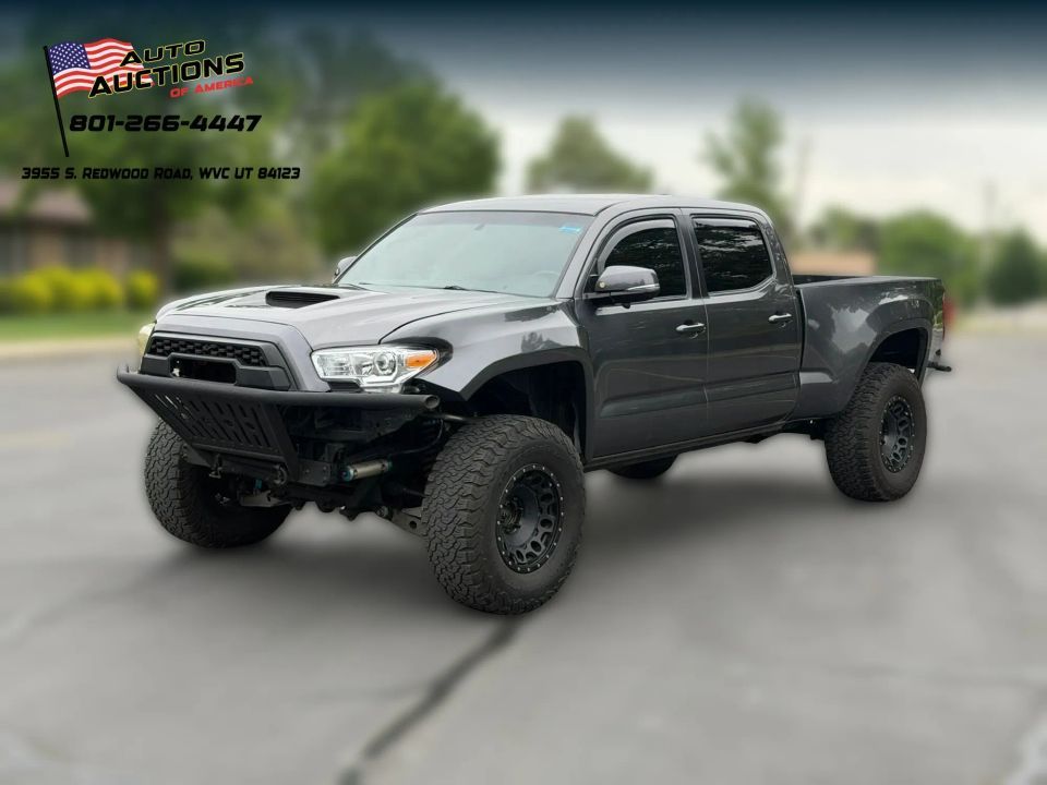 2016 Toyota Tacoma TRD Sport
