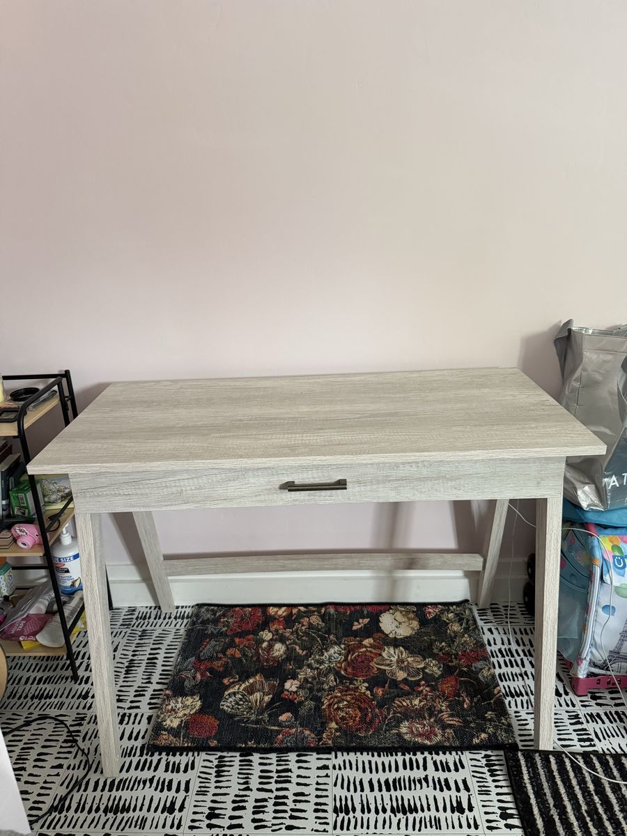 Desk and office chair