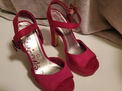 Womens Shoes
