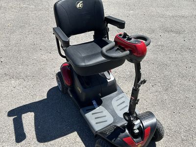 Mobility scooter/hitch mount carrier/batteries