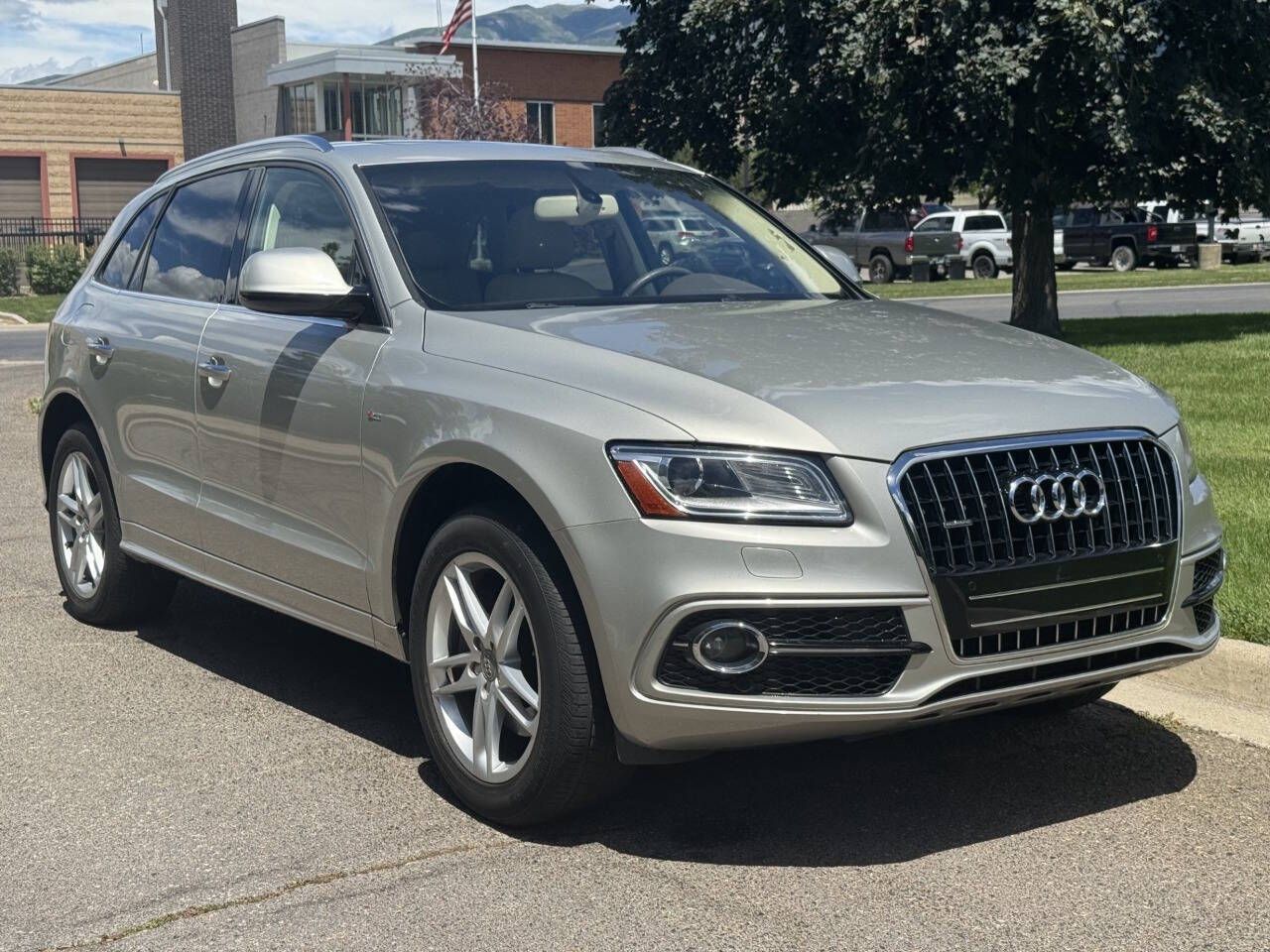 2016 Audi Q5 3.0T quattro Premium Plus