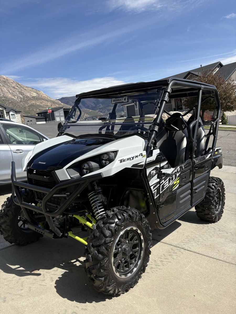 2024 Kawasaki Teryx4 S