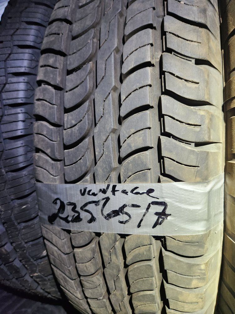 235/65r17 vantage touring as