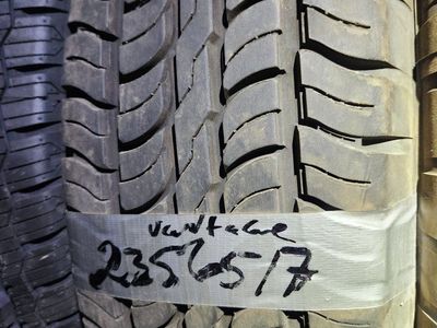 235/65r17 vantage touring as
