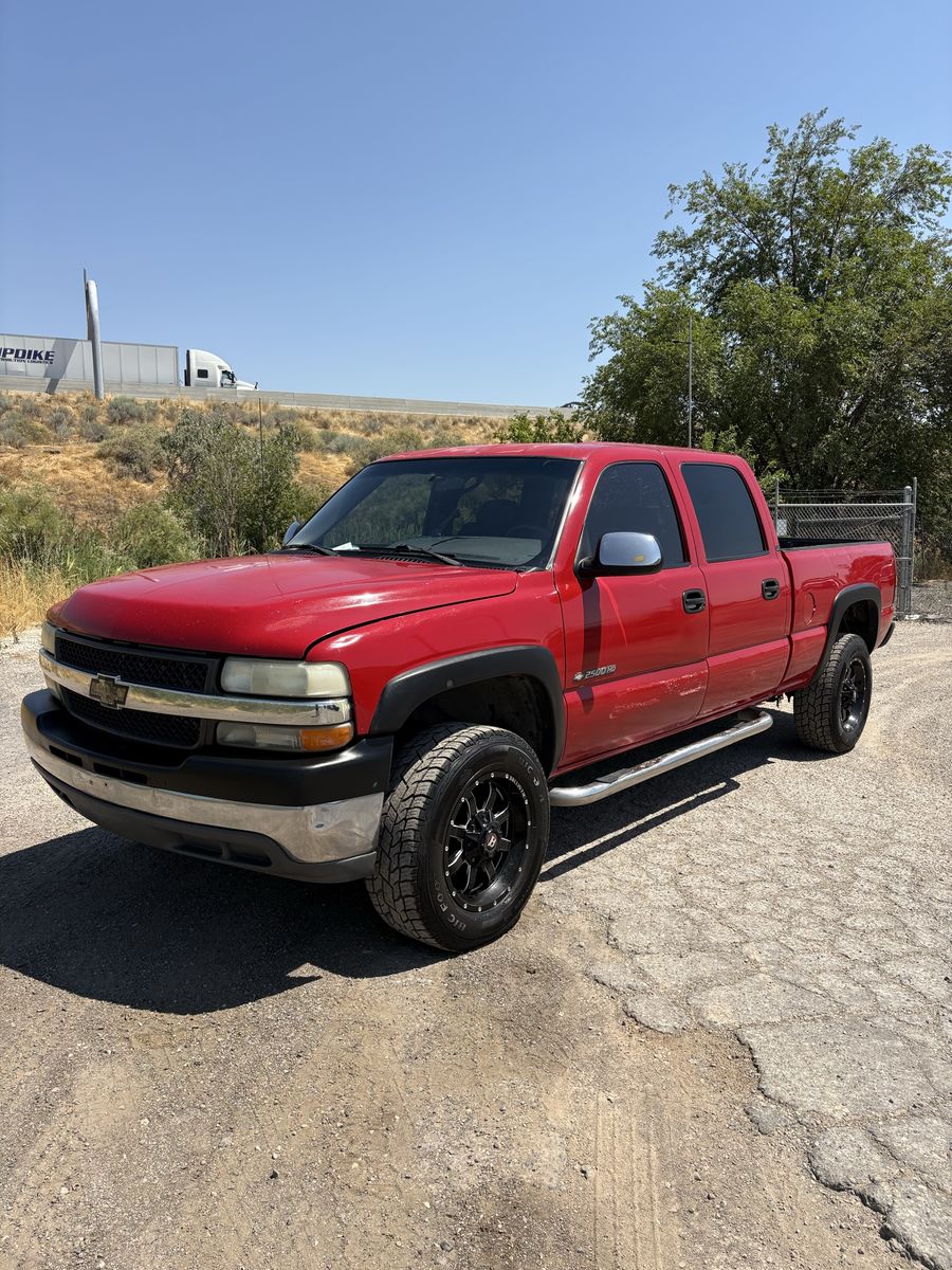 2001 Chevrolet Silverado 2500 LS