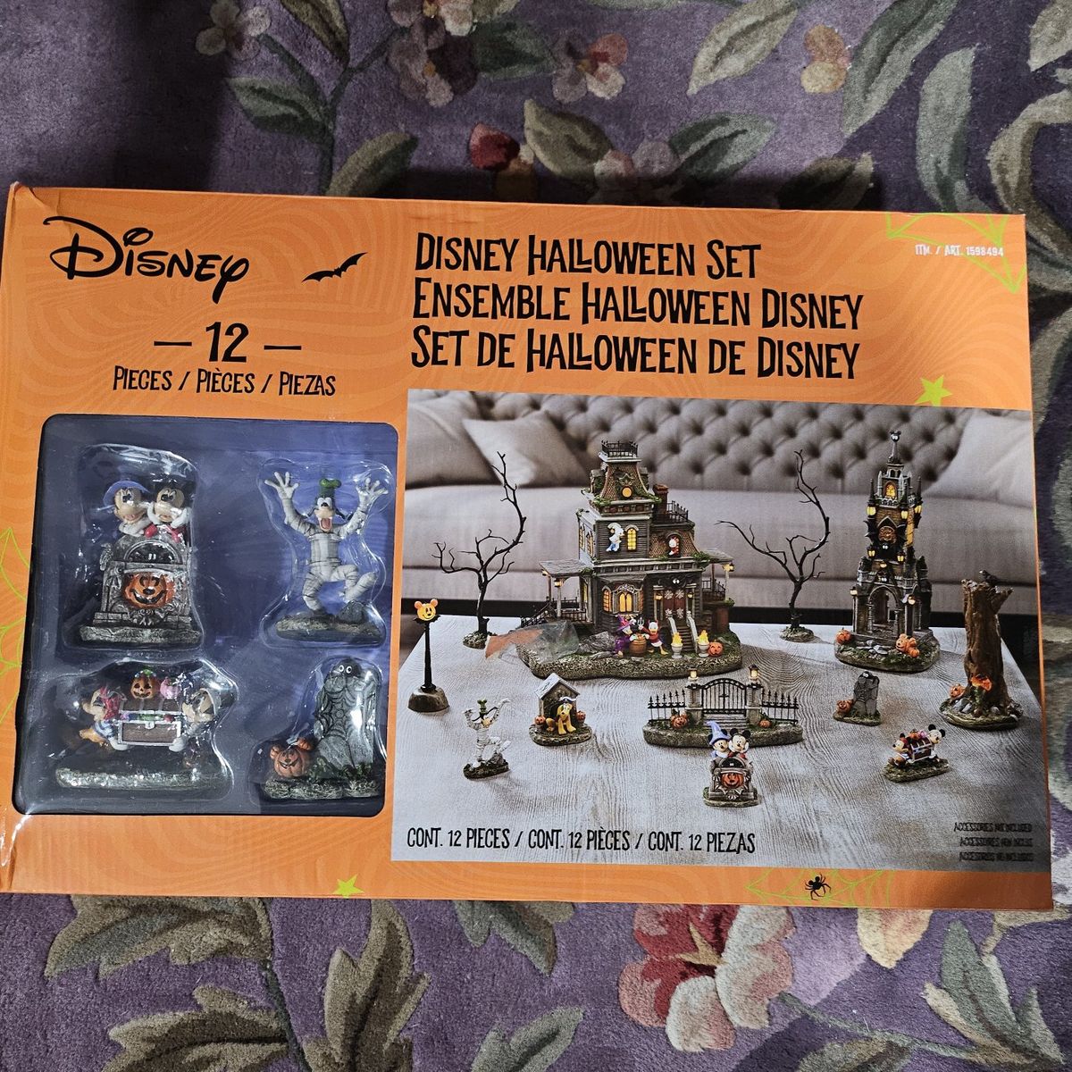 Disney Halloween set