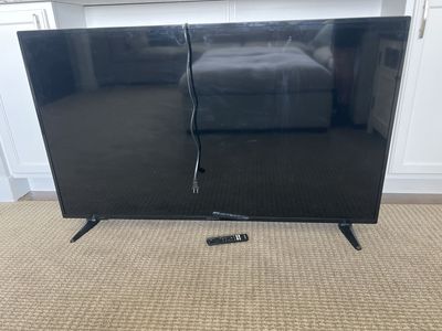 Insignia TV - 55 inch
