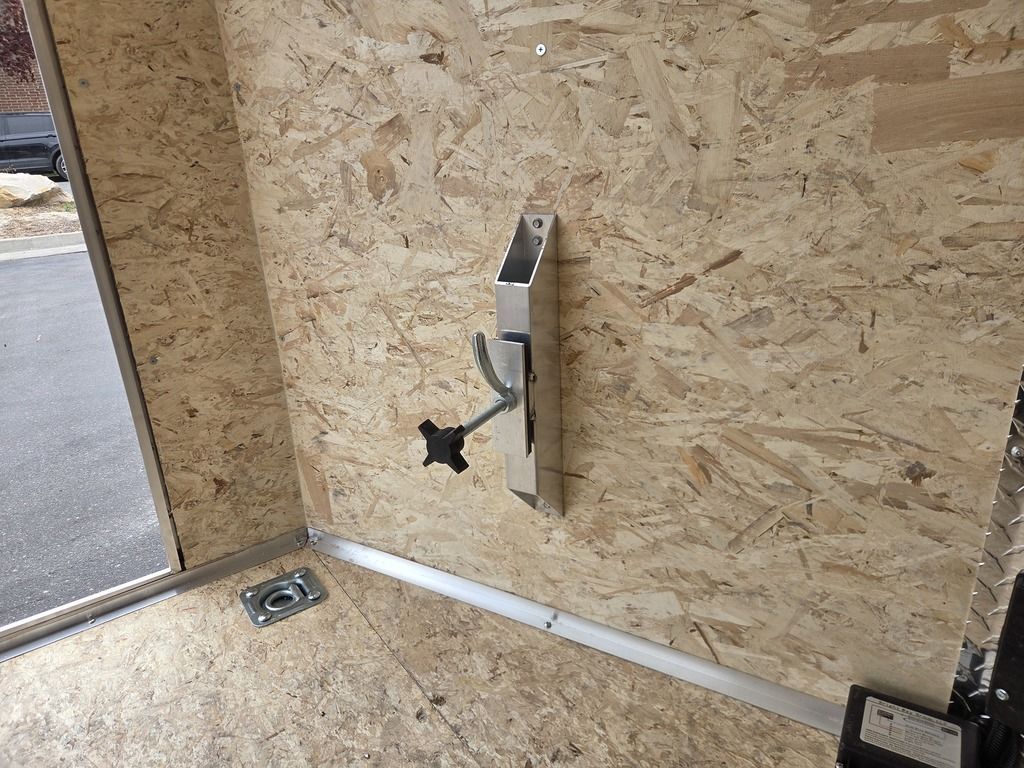Main image 32